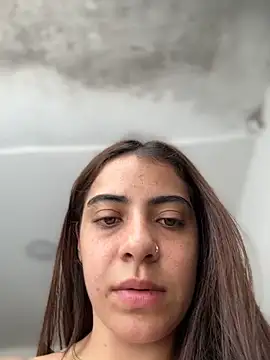 hannacruzs Show in webcam