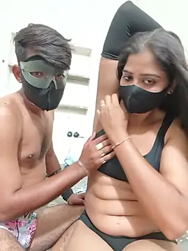 Show modela Romantic_couples66 na web-kameri