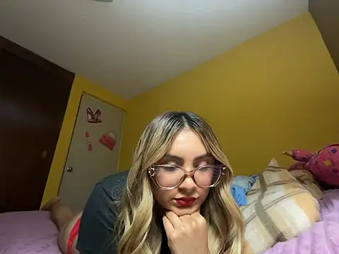 alyy_x 라이브 XXX 채팅