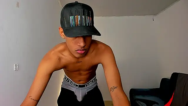 Show modela marlo_vip na web-kameri