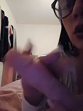 Lulitaarg's Webcam Show
