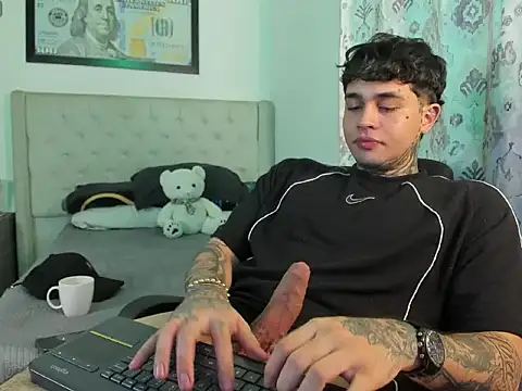 juan_alvarez18 Webcam-Show