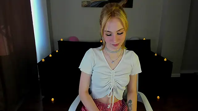 Miya_Reed0 Adlı Modelin Canlı XXX Sohbeti