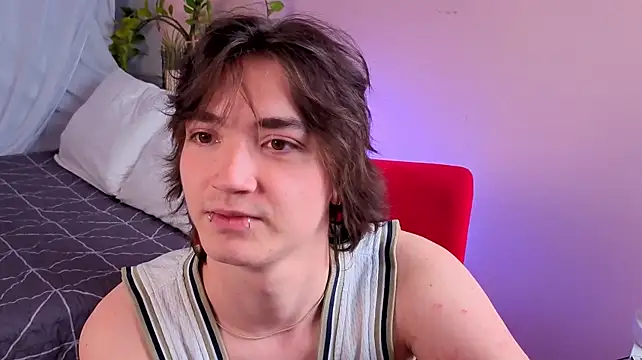 Show modela maks_brayn na web-kameri