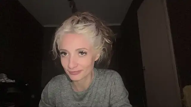 PriscillaOstlie: онлайн-секс-чат