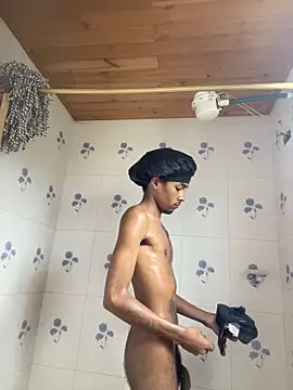 mondacuo4k – webcam-show