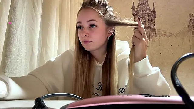 MarkitaHersch – Naživo XXX chat