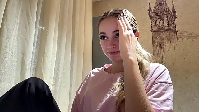 Chat +18 de MarkitaHersch ao vivo