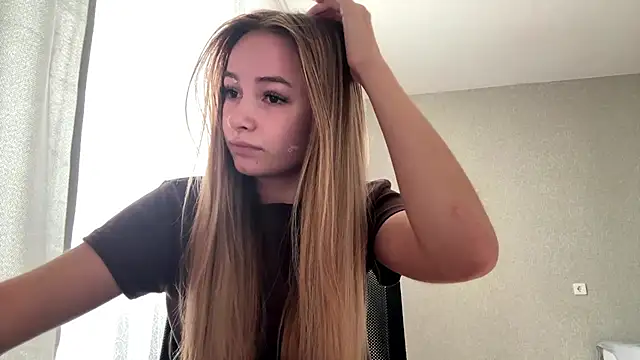 Chat +18 de MarkitaHersch ao vivo