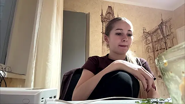 Pokazy przed kamerką – MarkitaHersch