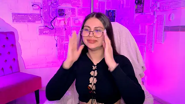 MissTessaGlow Live XXX-chat