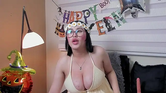 Sophie_ivy's Webcam Show