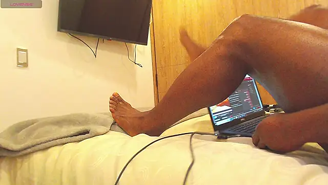 Pokazy przed kamerką – negrito_sexy_