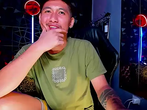 AsianTopXbater Show Webcam