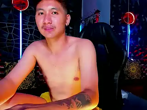 AsianTopXbater Pertunjukan Webcam