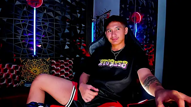 AsianTopXbater's Webcam Show