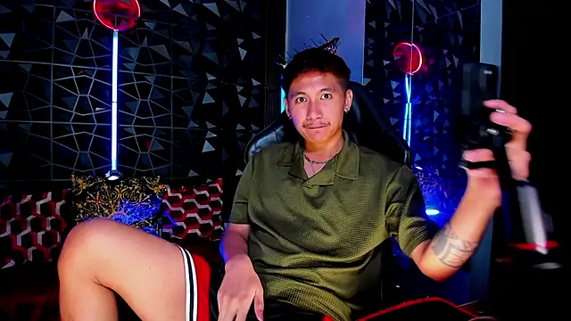 AsianTopXbater Show in webcam