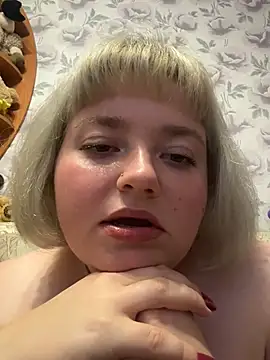 Show modela LoloMensens na web-kameri