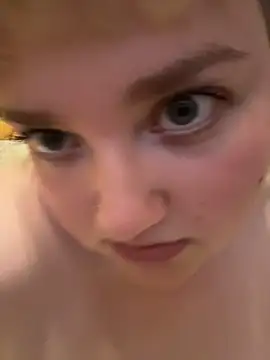 LoloMensens' Live XXX Chat