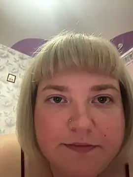Онлайн чат XXX LoloMensens