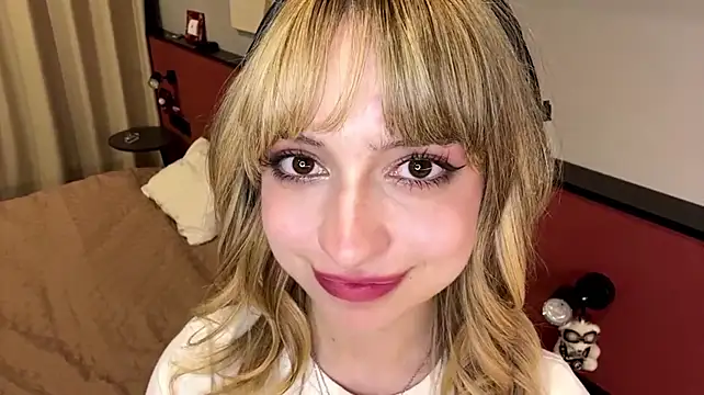 DeenaAshraf Webcamshow
