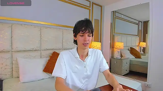 AbyssGaze webcam show