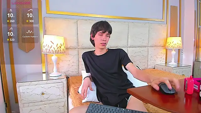 عرض كام AbyssGaze