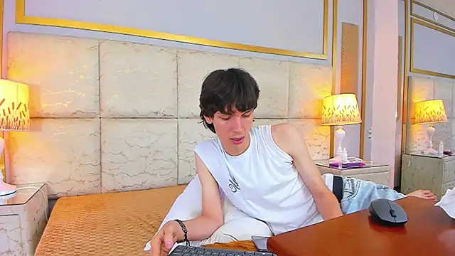 AbyssGaze Webcam Show