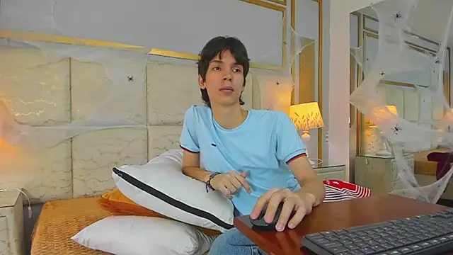 عرض كام AbyssGaze