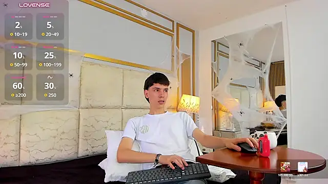 AbyssGaze Show in webcam