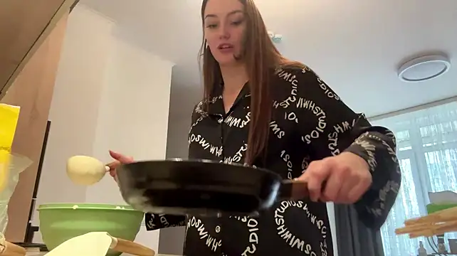 NoreenStokely Webcam Show