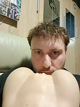 KingBull28 webcam show