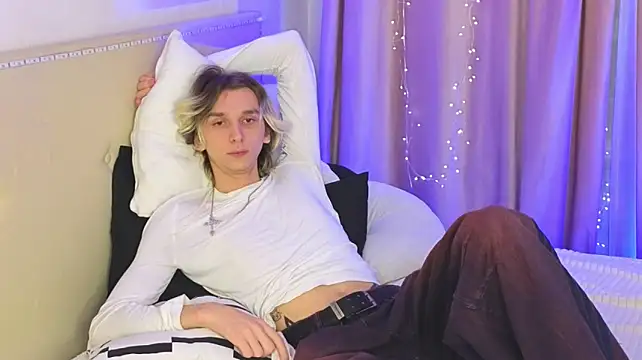 true_vamp webcam show