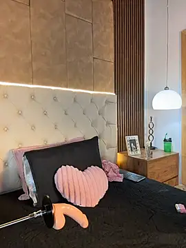 Nina_Skyy's Webcam Show