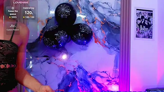 Pokazy przed kamerką – Stella_Grace_
