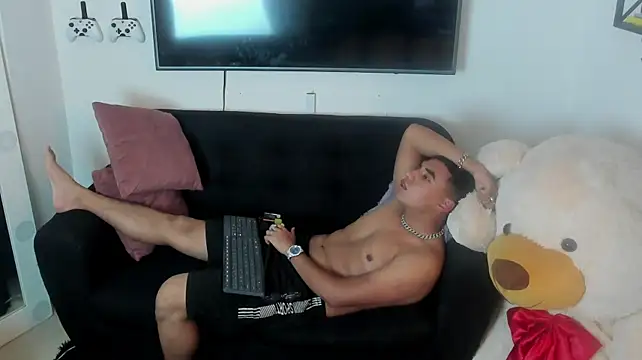 ethan_zone Webcam Show