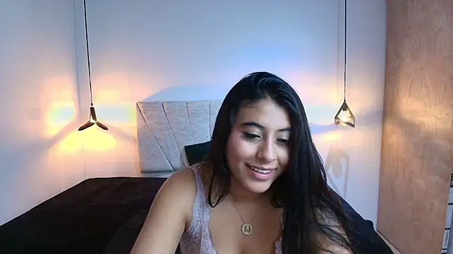 Mia___Rousse__ Chat XXX in diretta