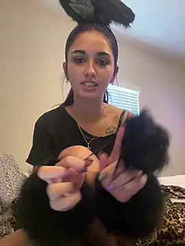 SophieSkyeX Webcam-Show