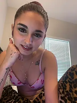 SophieSkyeXn Webbikameraesitys