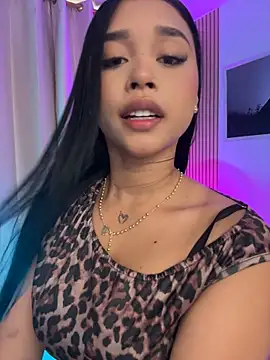 Chat XXX ao vivo de KiaraVixenn