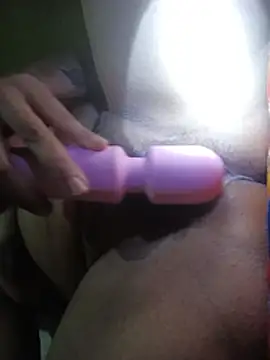 misssherya8's Webcam Show