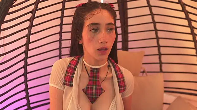 Celeste_Valentine_ Chat XXX live