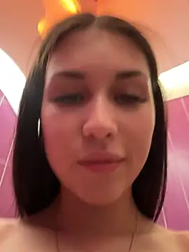 Anyway Adlı Modelin Web Kamerası Şovu