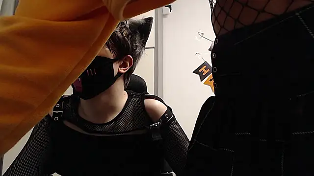 FemboyMiles' Webcam Show