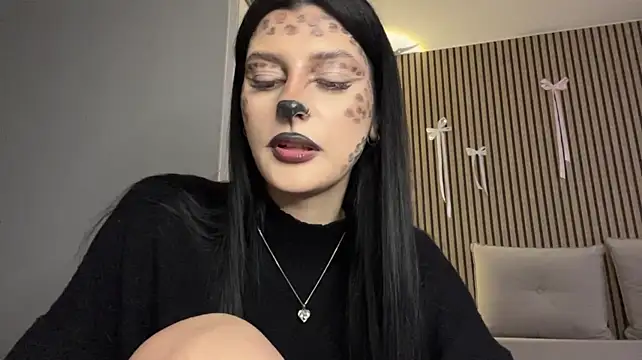 RandeeVirgin's Live XXX Chat