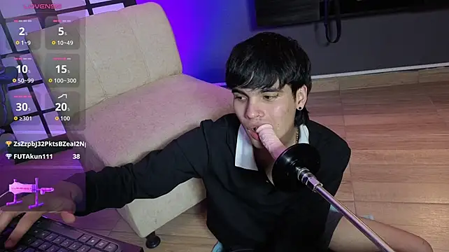 Deimon_Stan_ Webcam show