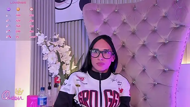 Saam_Sky webcam show