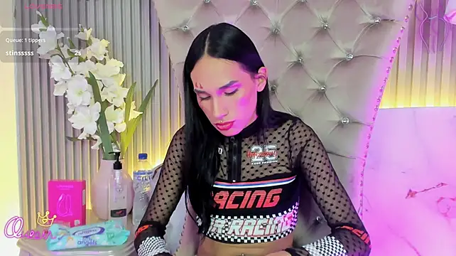 Saam_Sky Webcam Show