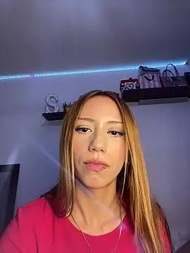 Alahiaaa_ – webcam-show