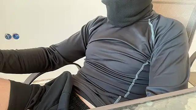 chrisKav webcam show
